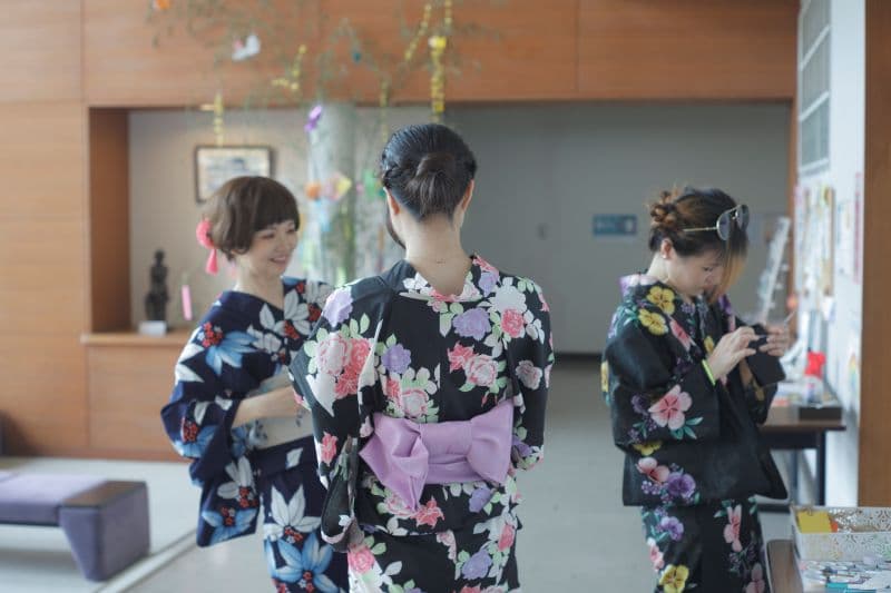 Aikoku　Gakuen　University Campus image