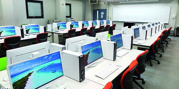 Yokkaichi University Campus image