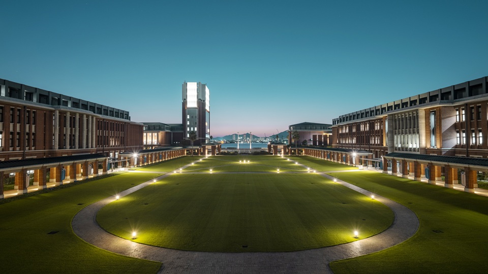 Kobe Gakuin University Campus image
